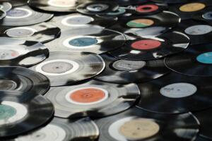 Des disques en vinyle