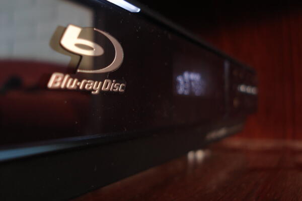 Un lecteur de disques Blu-ray